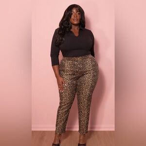 Vixen by Micheline Pitt Leopard Print Cigarette Pants OLD FIT XL